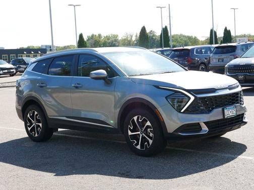 2024 Kia Sportage EX