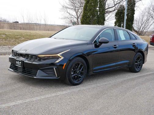 2025 Kia K5 LXS