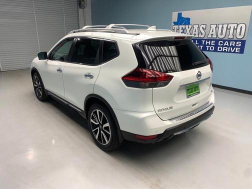 Photo 2 of 65 of 2019 Nissan Rogue SL