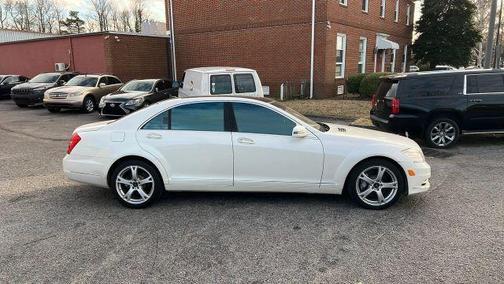 2013 Mercedes-Benz S-Class S 550