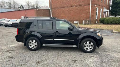 2012 Nissan Pathfinder Silver
