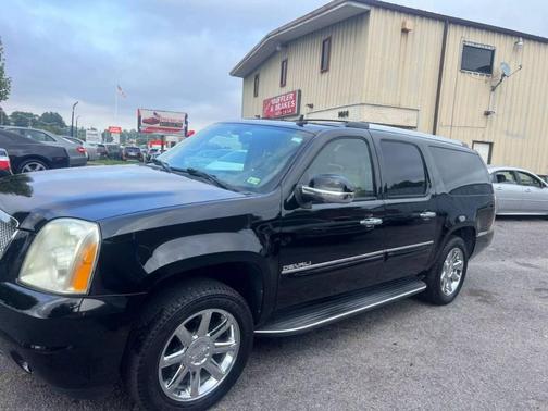 2007 GMC Yukon XL 1500 Denali