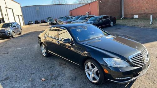 2011 Mercedes-Benz S-Class S 550 4MATIC