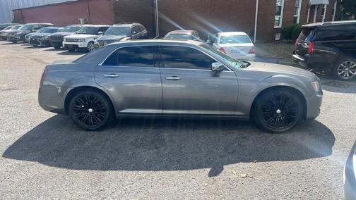 2011 Chrysler 300C Base
