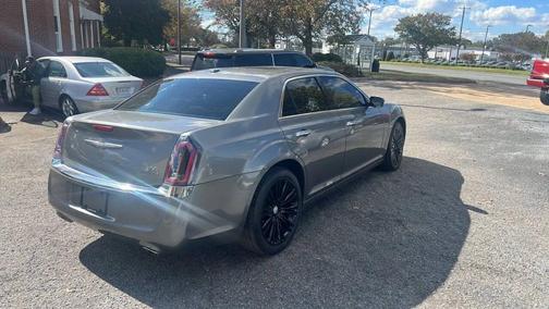 2011 Chrysler 300C Base