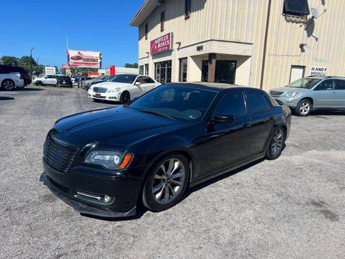 Black 2014 Chrysler 300 S