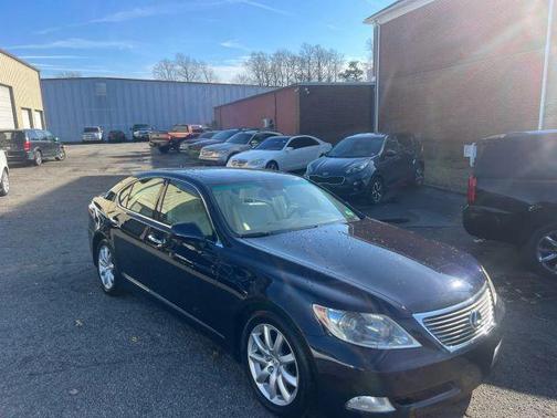 2007 Lexus LS 460 Base