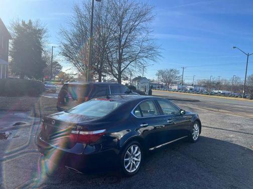 2007 Lexus LS 460 Base