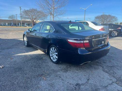 2007 Lexus LS 460 Base