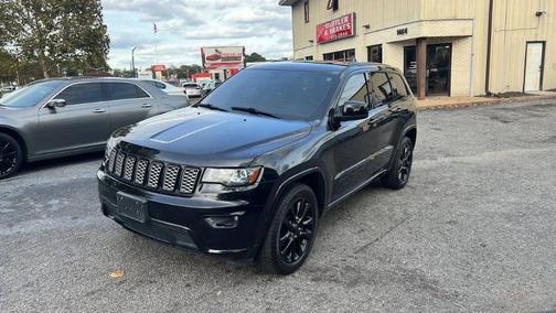 2017 Jeep Grand Cherokee Altitude