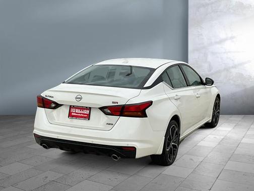 2025 Nissan Altima SR AWD