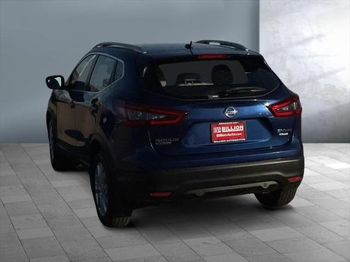 2021 Nissan Rogue Sport SV