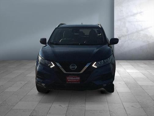 2021 Nissan Rogue Sport SV