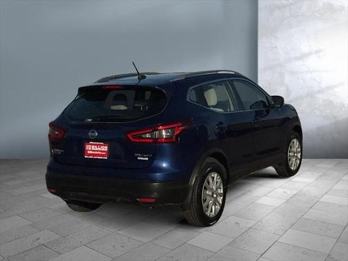 2021 Nissan Rogue Sport SV