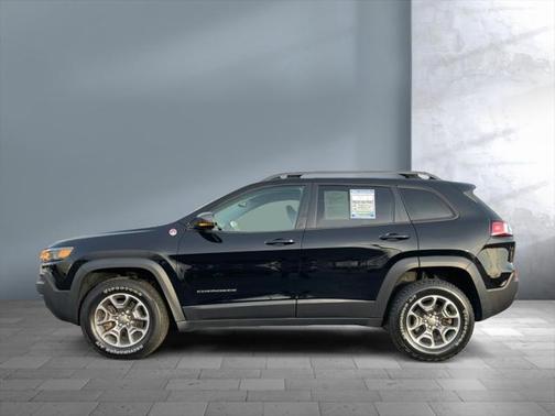 2020 Jeep Cherokee Trailhawk