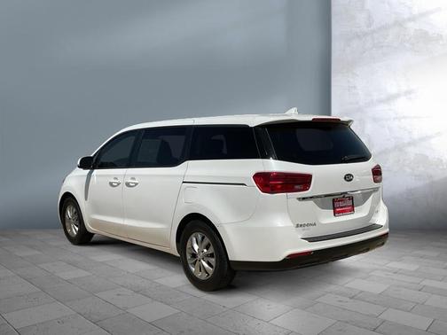 Snow White Pearl 2020 Kia Sedona LX
