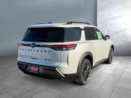 Everest White Pearl Tricoat 2026 Nissan Pathfinder SL