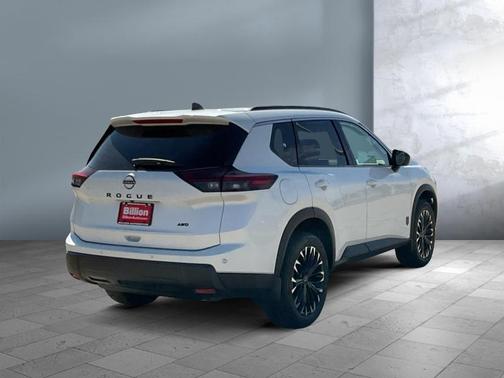 Everest White Pearl Tricoat 2026 Nissan Rogue Dark Armor