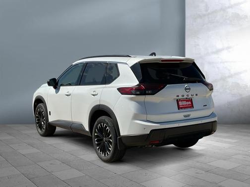 Everest White Pearl Tricoat 2026 Nissan Rogue Dark Armor