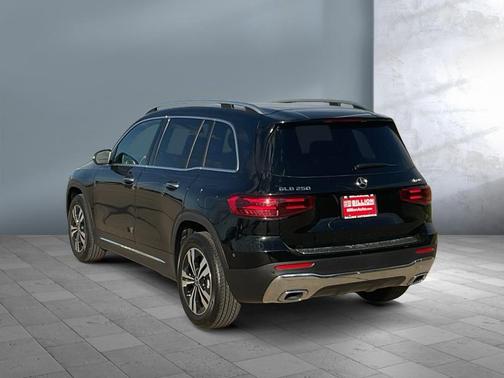 2025 Mercedes-Benz GLB 250 4MATIC