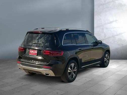 2025 Mercedes-Benz GLB 250 4MATIC