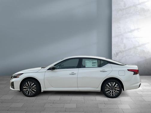 2025 Nissan Altima SV AWD