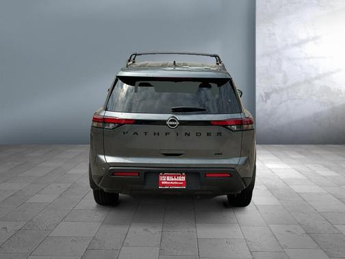 2025 Nissan Pathfinder SV 4WD