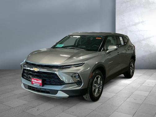 Sterling Gray Metallic 2025 Chevrolet Blazer 2LT