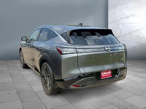Gun Metallic 2026 Nissan Murano Platinum