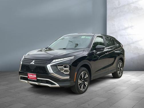 Lightning Blue Metallic 2025 Mitsubishi Eclipse Cross SE