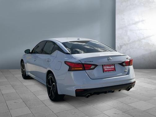 2024 Nissan Altima SR Intelligent AWD