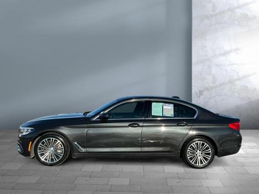 Dark Graphite Metallic 2019 BMW 530 xDrive