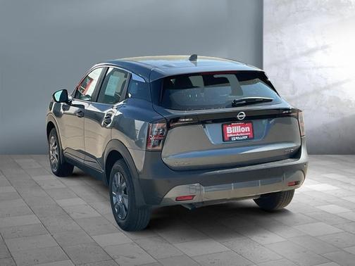 2025 Nissan Kicks S