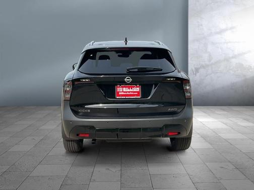Super Black 2026 Nissan Kicks SV