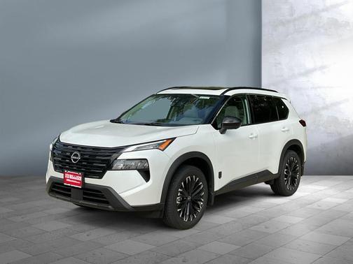Everest White Pearl Tricoat 2026 Nissan Rogue Dark Armor