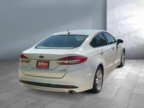 2018 Ford Fusion Hybrid SE