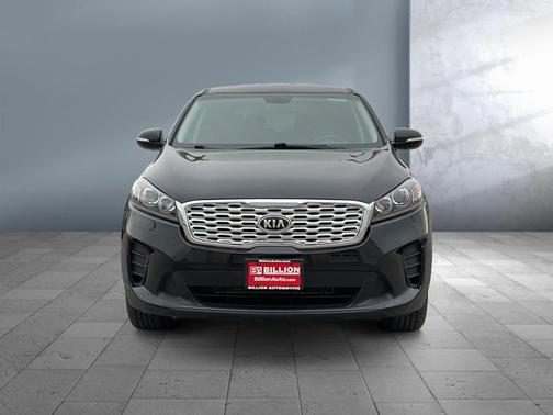 Ebony Black 2020 Kia Sorento LX