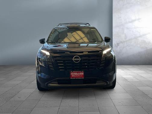 Deep Ocean Blue Pearl 2026 Nissan Pathfinder SL