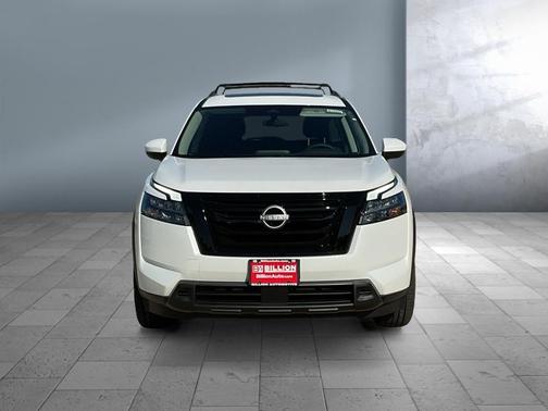 2025 Nissan Pathfinder SV 4WD