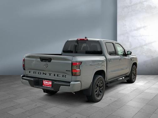 Boulder Gray Pearl 2026 Nissan Frontier SV