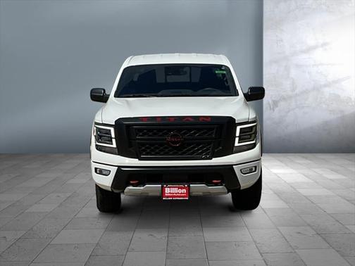 2024 Nissan Titan PRO-4X