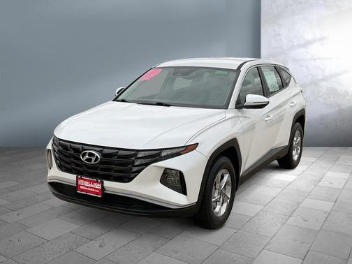 2022 Hyundai TUCSON SE