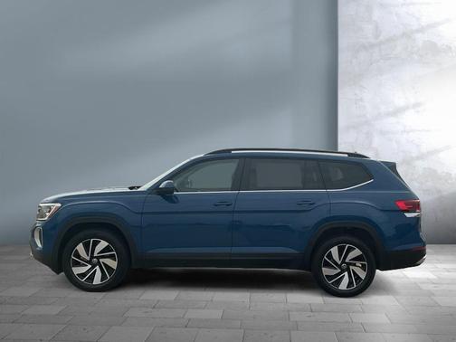 Silver Mist Metallic 2026 Volkswagen Atlas 2.0T SE w/Technology 4MOTION