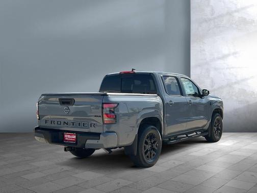 Boulder Gray Pearl 2026 Nissan Frontier SV