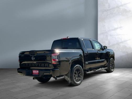 Super Black 2026 Nissan Frontier SV