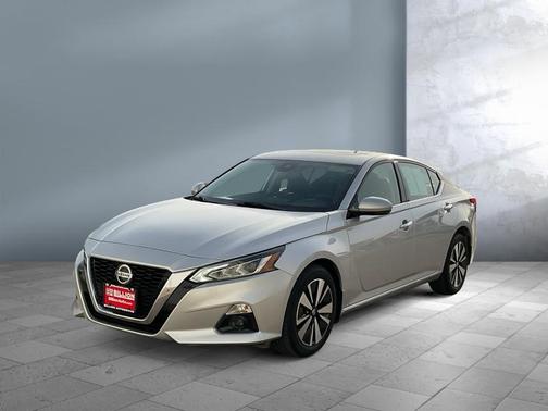 2020 Nissan Altima 2.5 SV