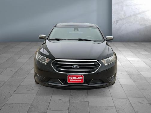2019 Ford Taurus Limited