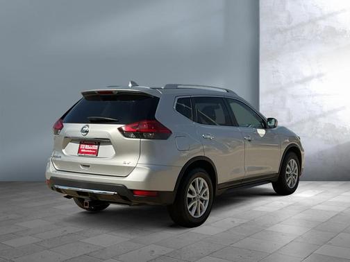 Brilliant Silver 2017 Nissan Rogue SV