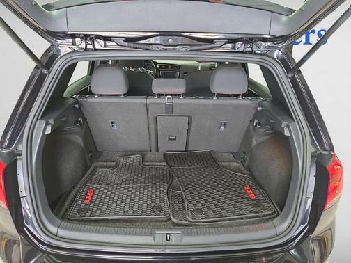 2017 Volkswagen Golf GTI 2.0T S 4-Door