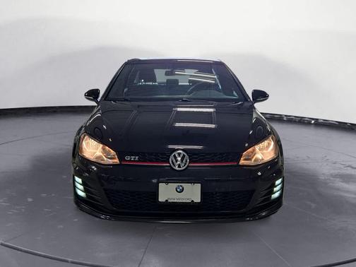 2017 Volkswagen Golf GTI 2.0T S 4-Door